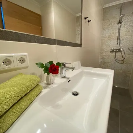 Hotel apartamentowy Dachsteinblick Schladming