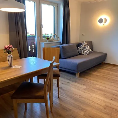 Dachsteinblick Hotel apartamentowy 4*