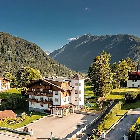 Hotel apartamentowy Dachsteinblick 4*